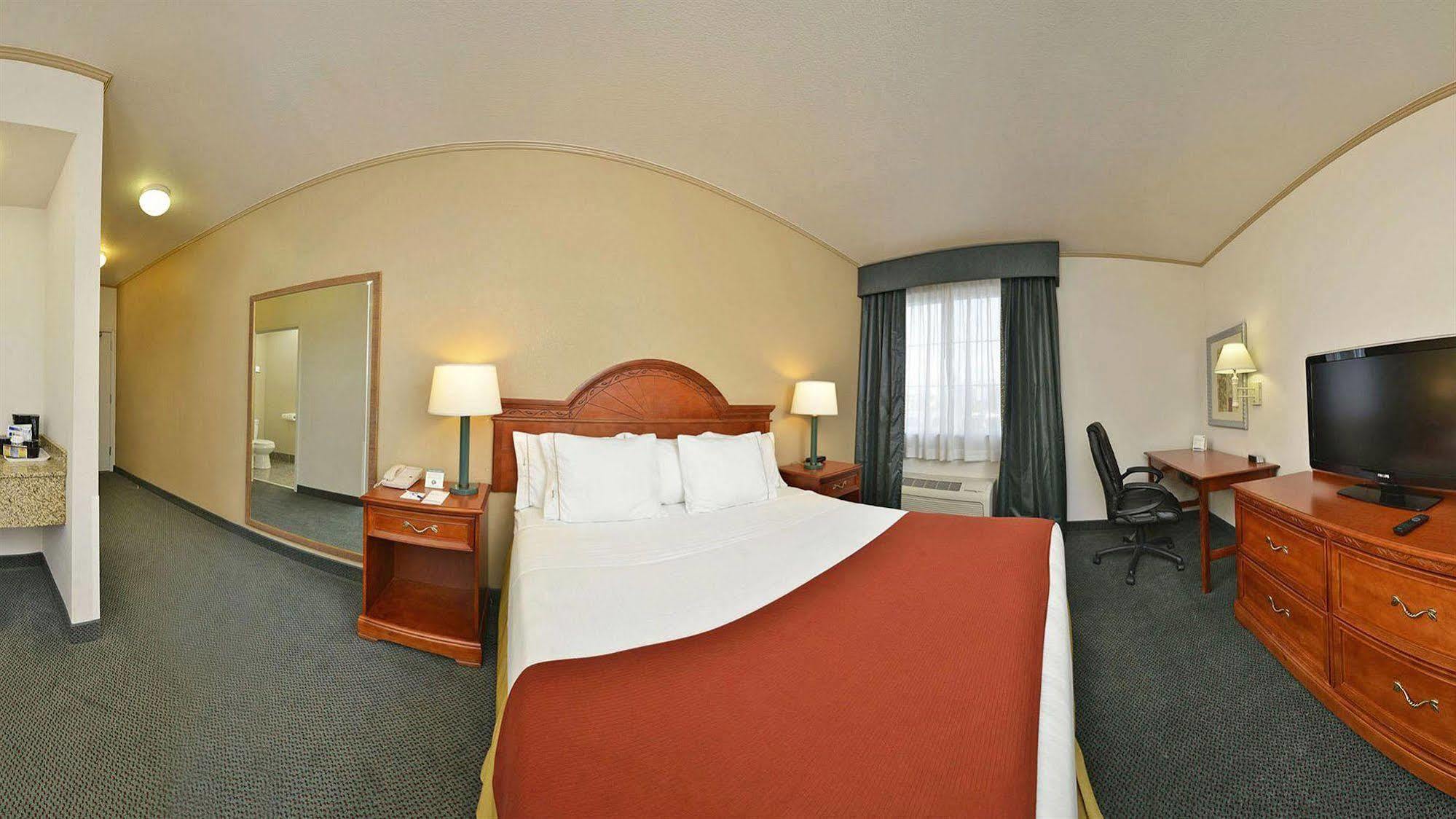 Express & Tacoma South - By Ihg Hotel Lakewood
