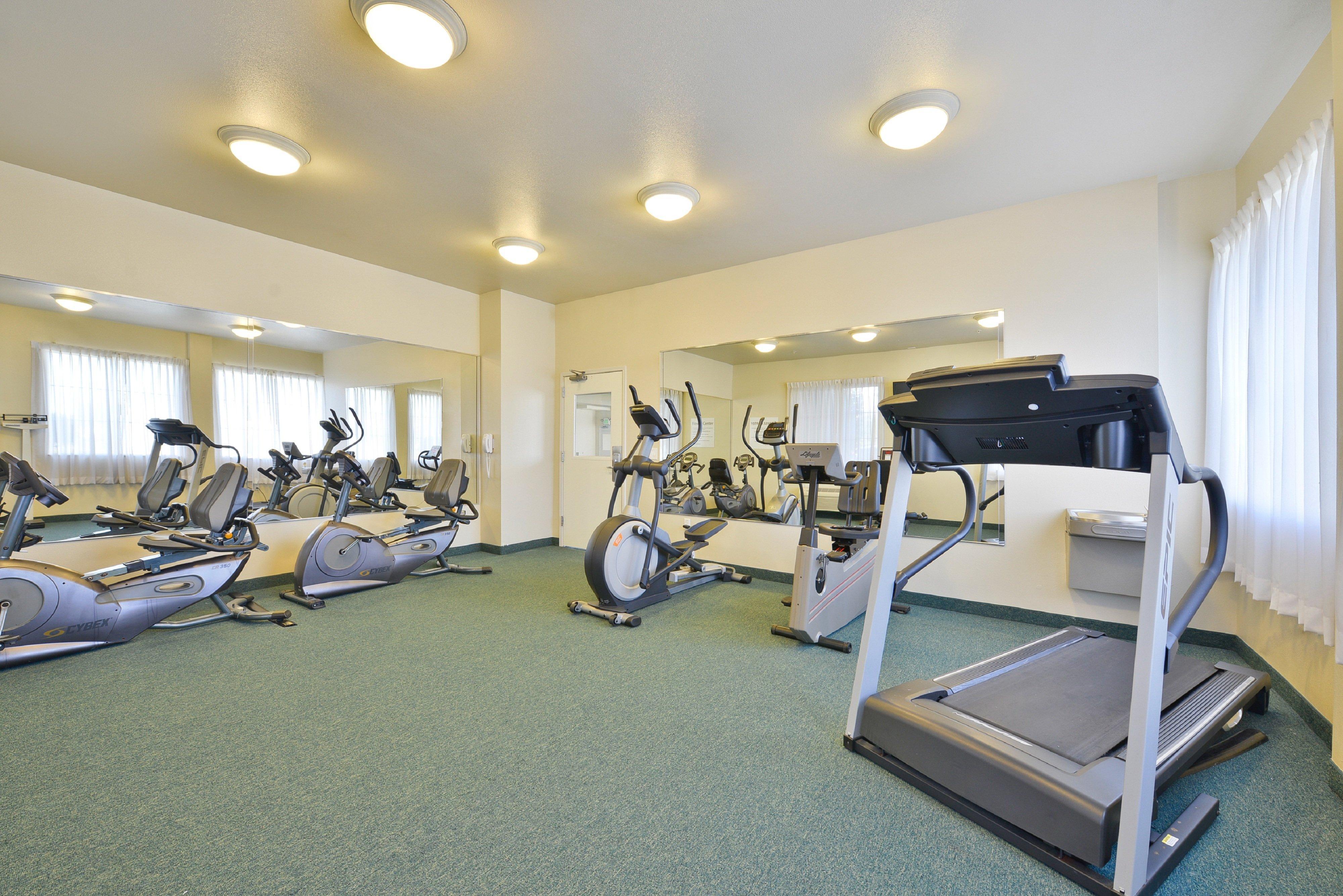 Express & Tacoma South - By Ihg Hotel 2*